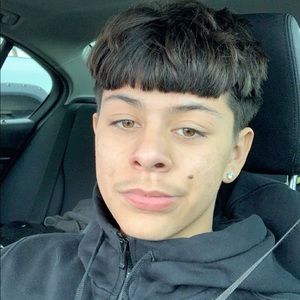 Meet your Posher, Thomas